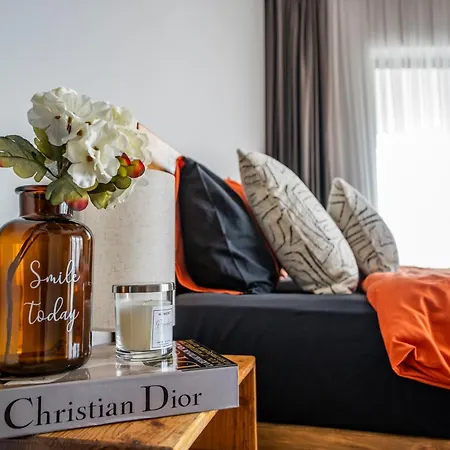 Benesta Guest Teori *