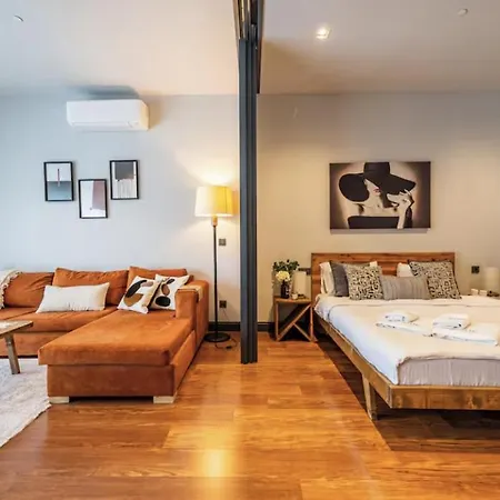 Benesta Guest Teori Istanbul