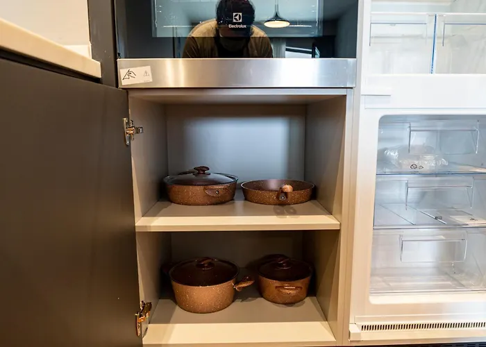 Hotel Benesta Guest Teori