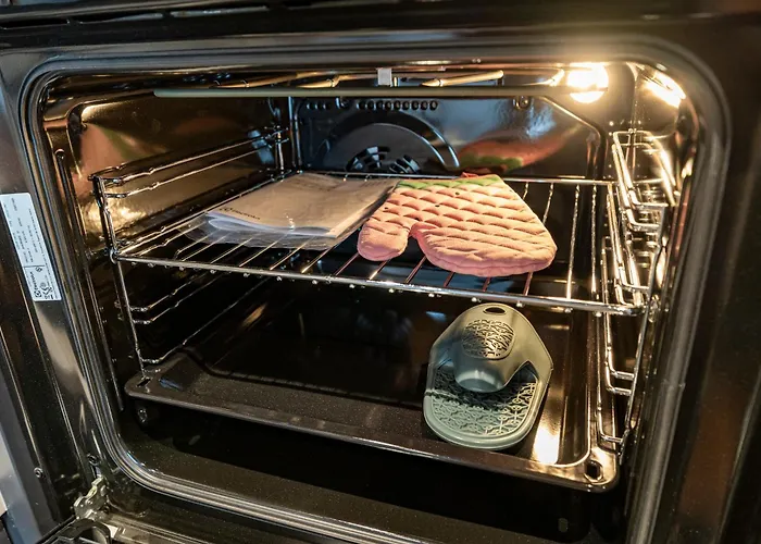 Hotel Benesta Guest Teori